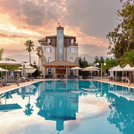 Hotel Chateau Kvirike Boboqvati ภายนอก รูปภาพ
