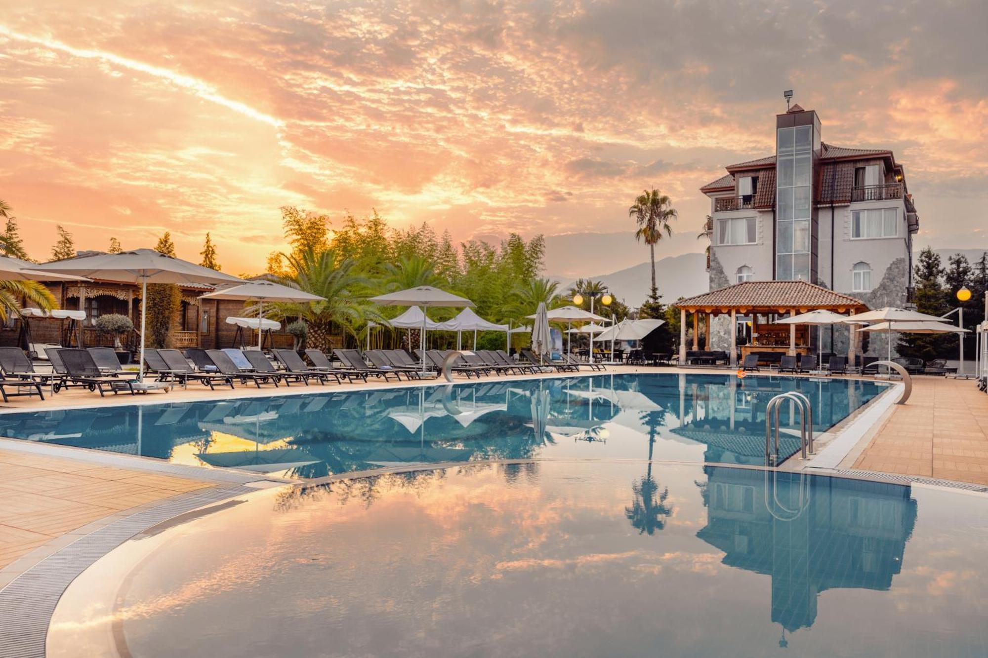 Hotel Chateau Kvirike Boboqvati ภายนอก รูปภาพ