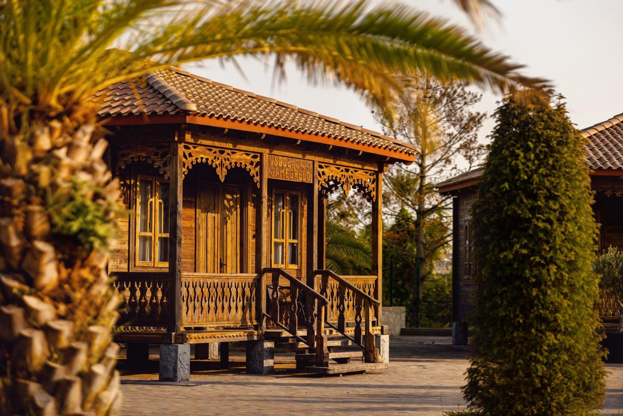 Hotel Chateau Kvirike Boboqvati ภายนอก รูปภาพ