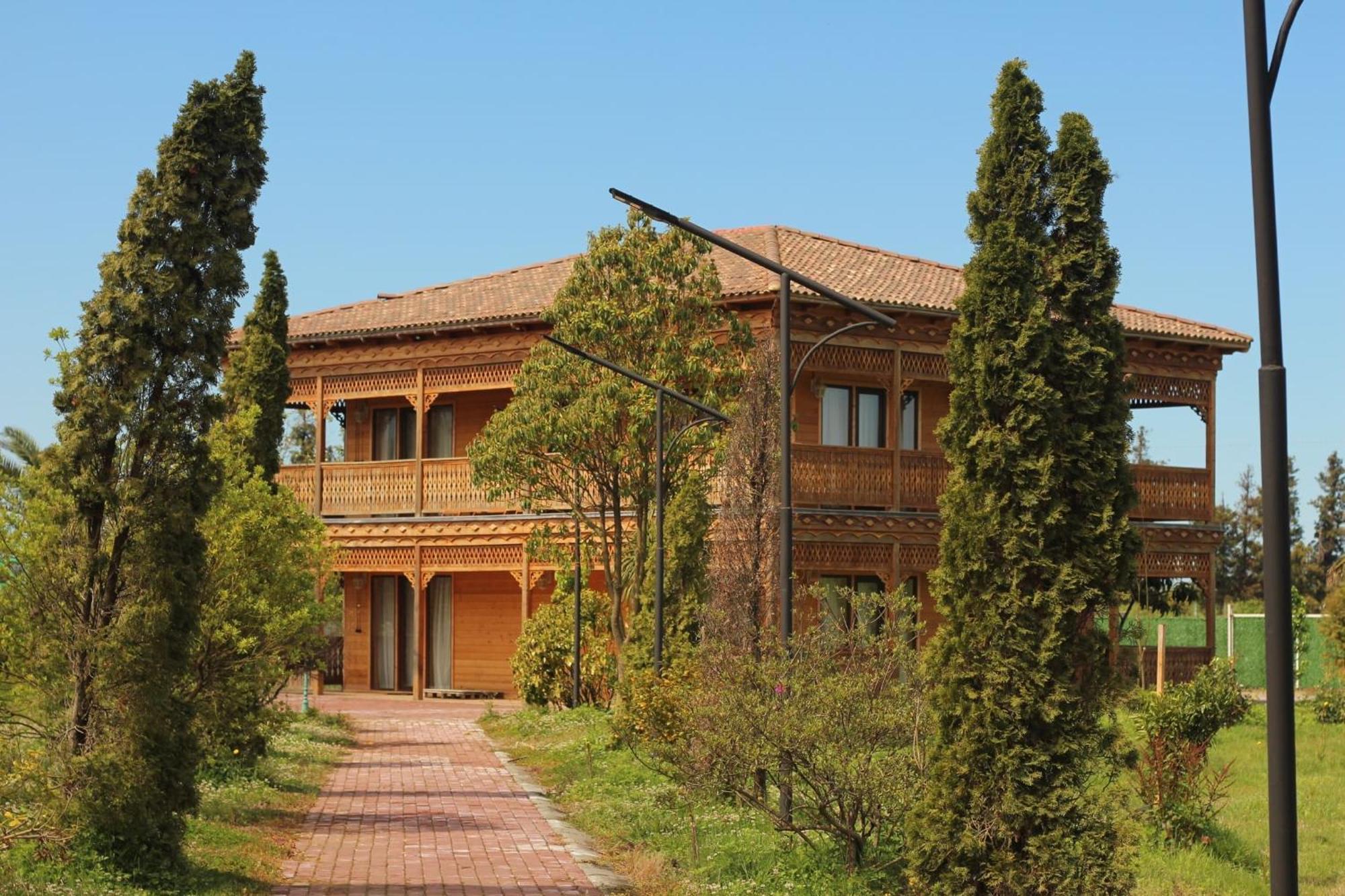 Hotel Chateau Kvirike Boboqvati ภายนอก รูปภาพ