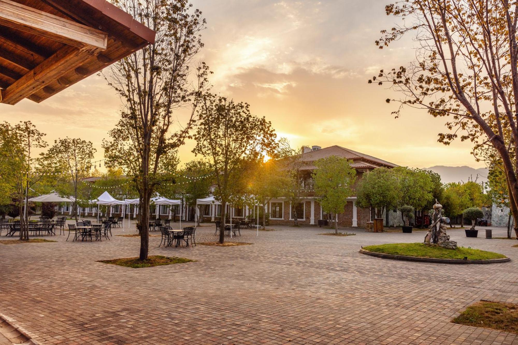 Hotel Chateau Kvirike Boboqvati ภายนอก รูปภาพ